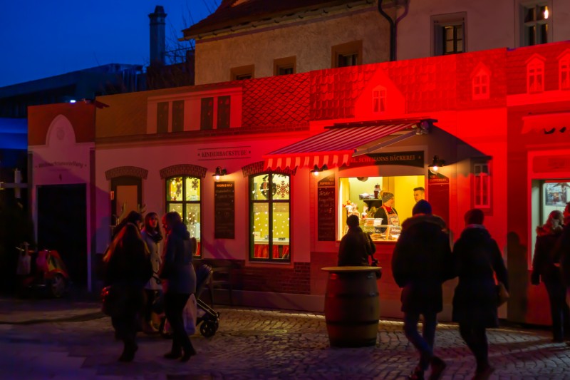 Die Kinderbackstube ist besonders bei den kleinen Weihnachtsmarktgängern beliebt.