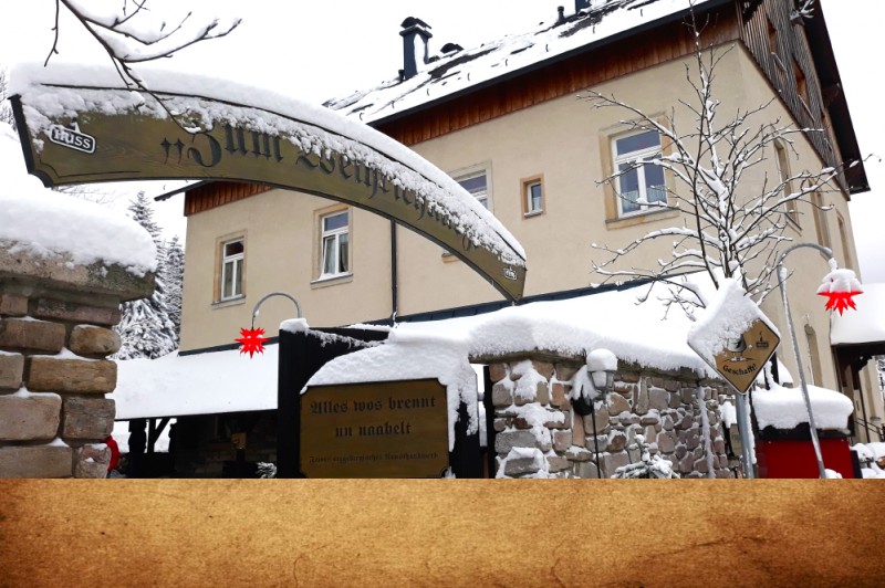 Die Location: Der Dreiseitenhof „Zum Weihrichkarzl“ in Neudorf/Erzgebirge.